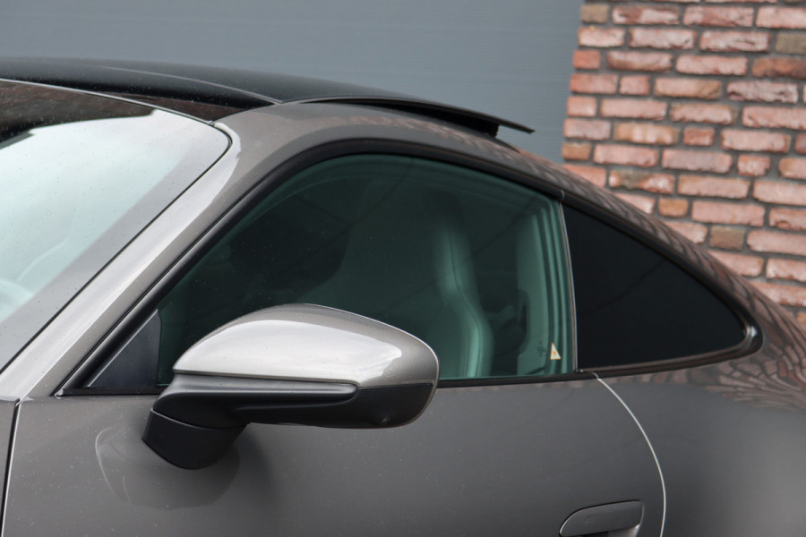 Porsche 911 992 3.0 Carrera 4S | 4-Wielbesturing | Panoramadak | Sport-Chrono | PASM | Burmester High-End | Surround Camera | Stoelventilatie- en verwarming | Night Vision |