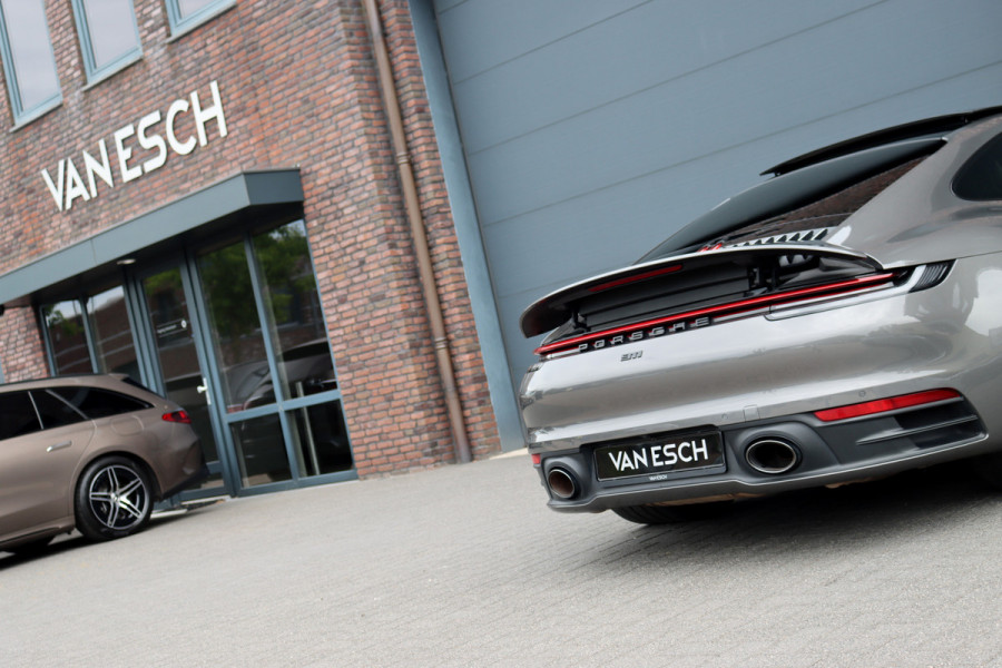 Porsche 911 992 3.0 Carrera 4S | 4-Wielbesturing | Panoramadak | Sport-Chrono | PASM | Burmester High-End | Surround Camera | Stoelventilatie- en verwarming | Night Vision |
