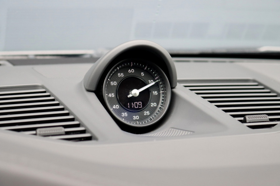 Porsche 911 992 3.0 Carrera 4S | 4-Wielbesturing | Panoramadak | Sport-Chrono | PASM | Burmester High-End | Surround Camera | Stoelventilatie- en verwarming | Night Vision |