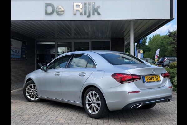 Mercedes-Benz A-Klasse 220 Advantage 190PK | Virt. Cockp., Camera, Navi, Stoelverw., LED, Half leder | NAP |