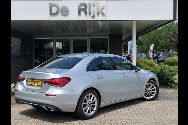 Mercedes-Benz A-Klasse 220 Advantage 190PK | Virt. Cockp., Camera, Navi, Stoelverw., LED, Half leder | NAP |