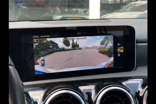 Mercedes-Benz A-Klasse 220 Advantage 190PK | Virt. Cockp., Camera, Navi, Stoelverw., LED, Half leder | NAP |