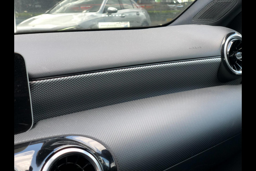 Mercedes-Benz A-Klasse 220 Advantage 190PK | Virt. Cockp., Camera, Navi, Stoelverw., LED, Half leder | NAP |