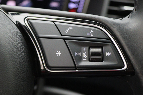 Audi A1 Sportback 25 TFSI Pro Line Virtual Cockpit, Apple Carplay, Lane Assist, Cruise, PDC
