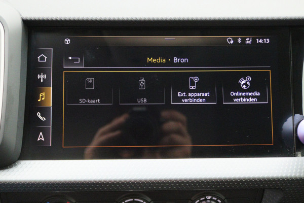 Audi A1 Sportback 25 TFSI Pro Line Virtual Cockpit, Apple Carplay, Lane Assist, Cruise, PDC