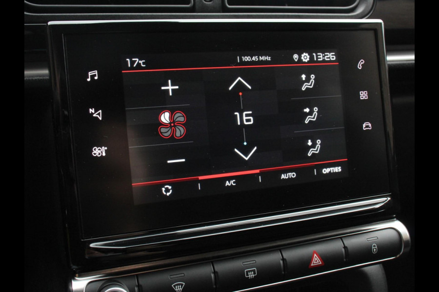 Citroën C3 1.2 PureTech Max Automaat  Airco Navigatie d.m.v.Apple carplay / Android Auto Parksensoren Lichtmetalen Velgen