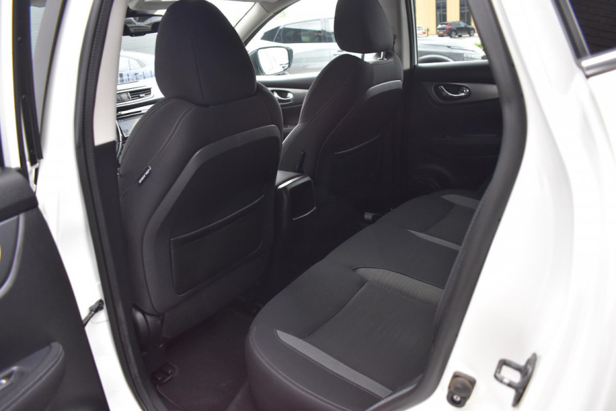 Nissan QASHQAI 1.2 DIG-T 116PK Aut. N-Connecta | Panodak | Camera | Navi | Incl. garantie
