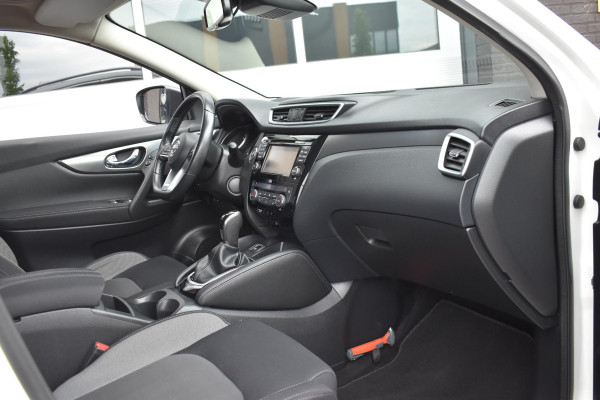 Nissan QASHQAI 1.2 DIG-T 116PK Aut. N-Connecta | Panodak | Camera | Navi | Incl. garantie