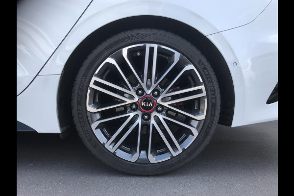 Kia ProCeed 1.6 GT 204pk Automaat 7 JAAR GARANTIE