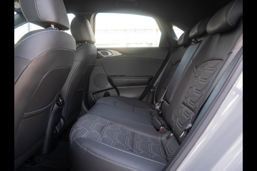 Kia Ceed 1.0 T-GDi MHEV Design Edition | Direct leverbaar | Stoel & stuur-verwarming | JBL | PDC voor & achter