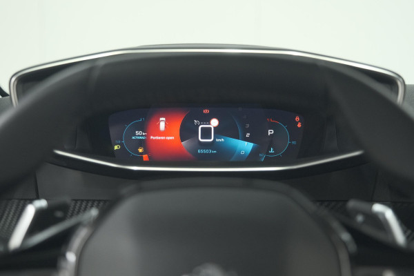 Peugeot 208 PureTech 100 EAT8 Allure Pack | Camera | Navigatie | Apple Carplay | Parkeersensoren | 17 Inch Lichtmetalen Velgen