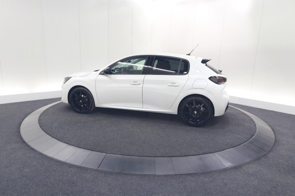 Peugeot 208 PureTech 100 EAT8 Allure Pack | Camera | Navigatie | Apple Carplay | Parkeersensoren | 17 Inch Lichtmetalen Velgen