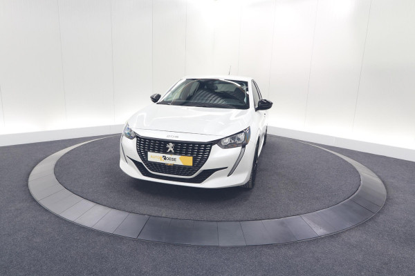 Peugeot 208 PureTech 100 EAT8 Allure Pack | Camera | Navigatie | Apple Carplay | Parkeersensoren | 17 Inch Lichtmetalen Velgen