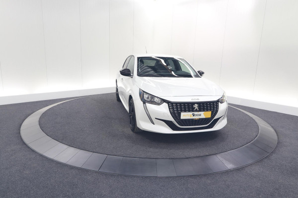 Peugeot 208 PureTech 100 EAT8 Allure Pack | Camera | Navigatie | Apple Carplay | Parkeersensoren | 17 Inch Lichtmetalen Velgen