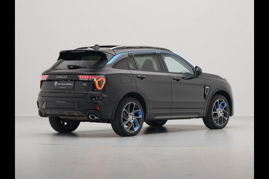 Lynk & Co 01 1.5 Panorama Camera Stoelverwarming Side Assist Carplay 323