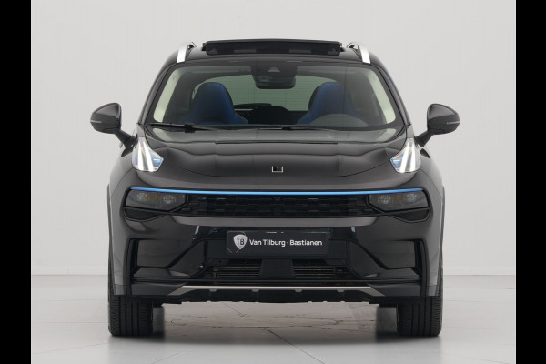 Lynk & Co 01 1.5 Panorama Camera Stoelverwarming Side Assist Carplay 323