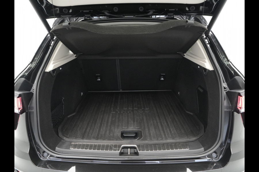 Lynk & Co 01 1.5 Panorama Camera Stoelverwarming Side Assist Carplay 323