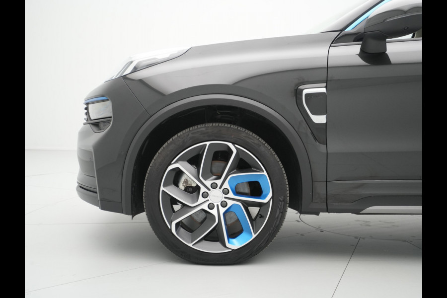 Lynk & Co 01 1.5 Panorama Camera Stoelverwarming Side Assist Carplay 323