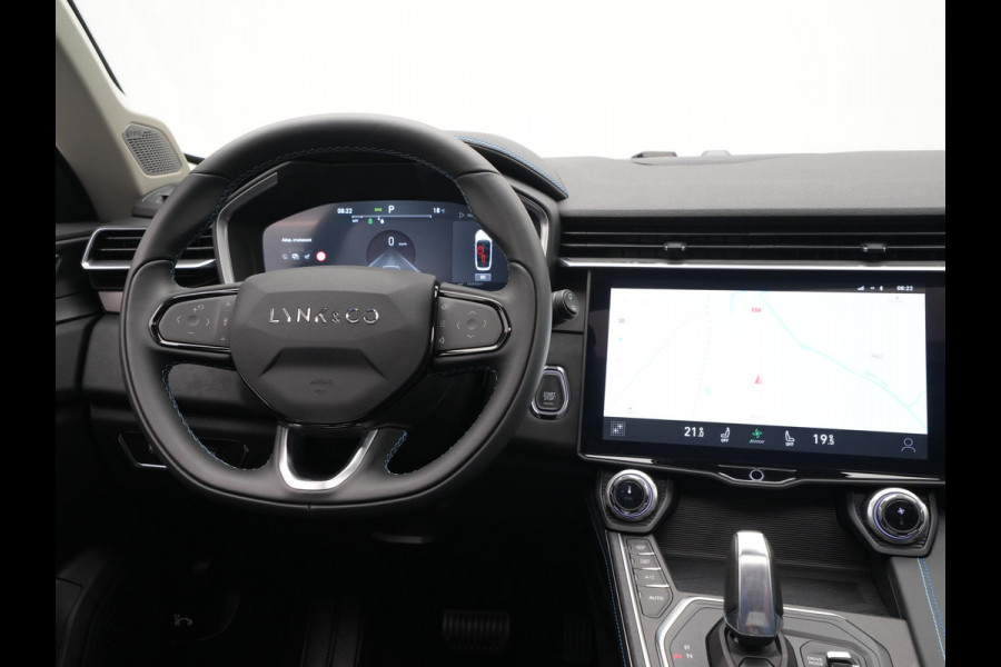 Lynk & Co 01 1.5 Panorama Camera Stoelverwarming Side Assist Carplay 323