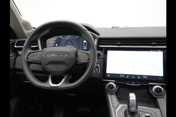 Lynk & Co 01 1.5 Panorama Camera Stoelverwarming Side Assist Carplay 323