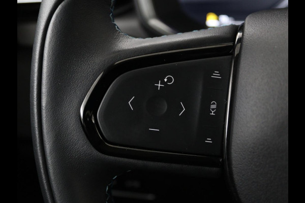 Lynk & Co 01 1.5 Plug In | Panoramadak | Infinity by Harman | 360 camera | Adaptive cruise | Stoelverwarming | Carplay | Memory | Full LED