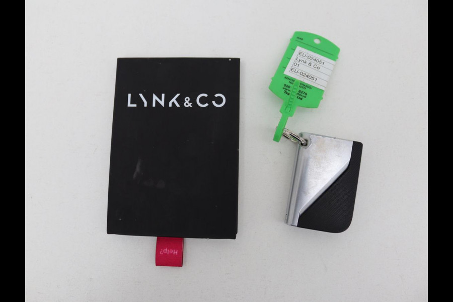 Lynk & Co 01 1.5 Plug In | Panoramadak | Infinity by Harman | 360 camera | Adaptive cruise | Stoelverwarming | Carplay | Memory | Full LED