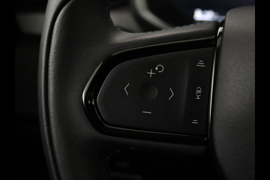 Lynk & Co 01 1.5 Plug In | Panoramadak | Infinity by Harman | 360 camera | Adaptive cruise | Stoelverwarming | Carplay | Memory | Full LED