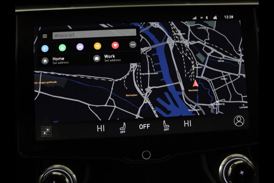 Lynk & Co 01 1.5 Plug In | Panoramadak | Infinity by Harman | 360 camera | Adaptive cruise | Stoelverwarming | Carplay | Memory | Full LED