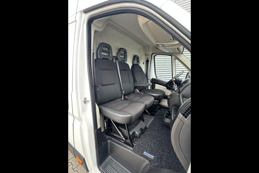 Peugeot Boxer 2.0 BlueHDI L3H2 Premium Peugeot Boxer 335 2.0 BlueHDI L4H2 Premium