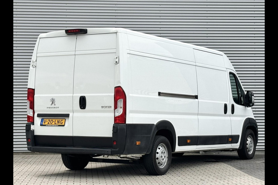 Peugeot Boxer 2.0 BlueHDI L3H2 Premium Peugeot Boxer 335 2.0 BlueHDI L4H2 Premium