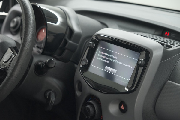 Peugeot 108 1.0 e-VTi Active | Apple Carplay | Bluetooth | Elektrische ramen |  5 Deurs