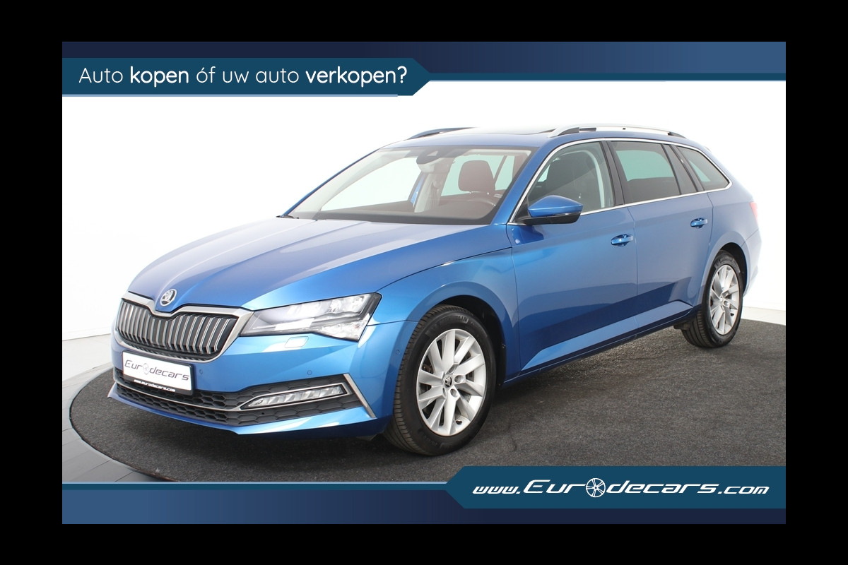 Škoda Superb Combi 1.4 TSI iV Hybrid *1ste Eigenaar*Panoramadak*Navigatie* Škoda Superb Combi 1.4 TSI iV Hybrid *1ste Eigenaar*Panoramadak*Navigatie*
