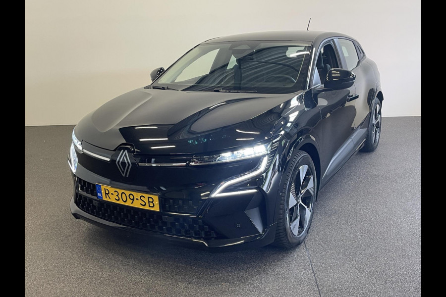 Renault Mégane E-Tech EV60 Optimum Charge Evolution Climate control Navigatie Cruise Control Parkeersensoren LED Keyless Apple Carplay/ Android Auto