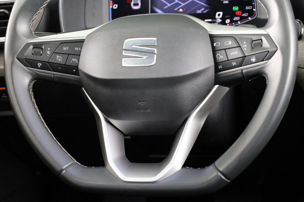 Seat Leon Sportstourer 1.4 TSI eHybrid Xcellence 204pk | Panoramadak | Trekhaak | Adaptieve cruise controle | Parkeersensoren