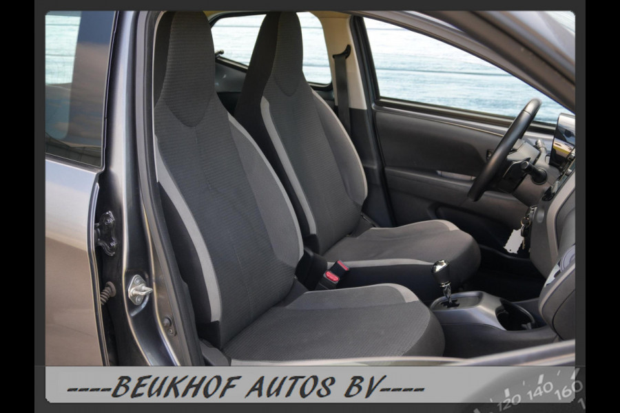 Toyota Aygo 1.0 VVT-i x-joy Automaat Carplay Bluetooth Cam