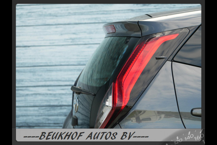 Toyota Aygo 1.0 VVT-i x-joy Automaat Carplay Bluetooth Cam