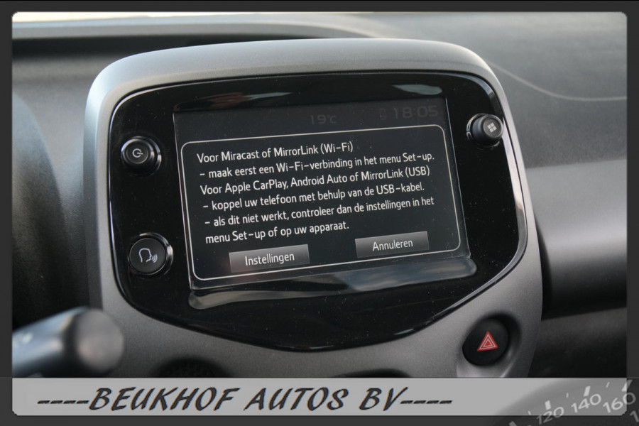 Toyota Aygo 1.0 VVT-i x-joy Automaat Carplay Bluetooth Cam