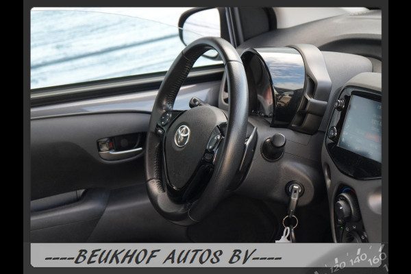 Toyota Aygo 1.0 VVT-i x-joy Automaat Carplay Bluetooth Cam