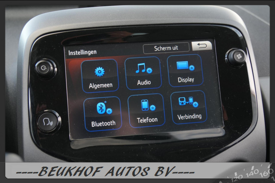 Toyota Aygo 1.0 VVT-i x-joy Automaat Carplay Bluetooth Cam