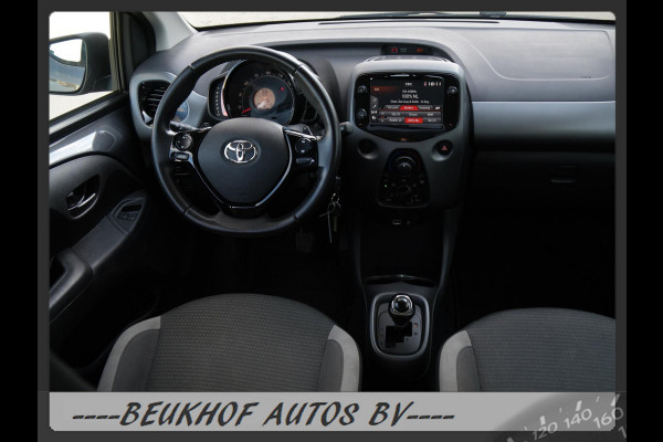 Toyota Aygo 1.0 VVT-i x-joy Automaat Carplay Bluetooth Cam