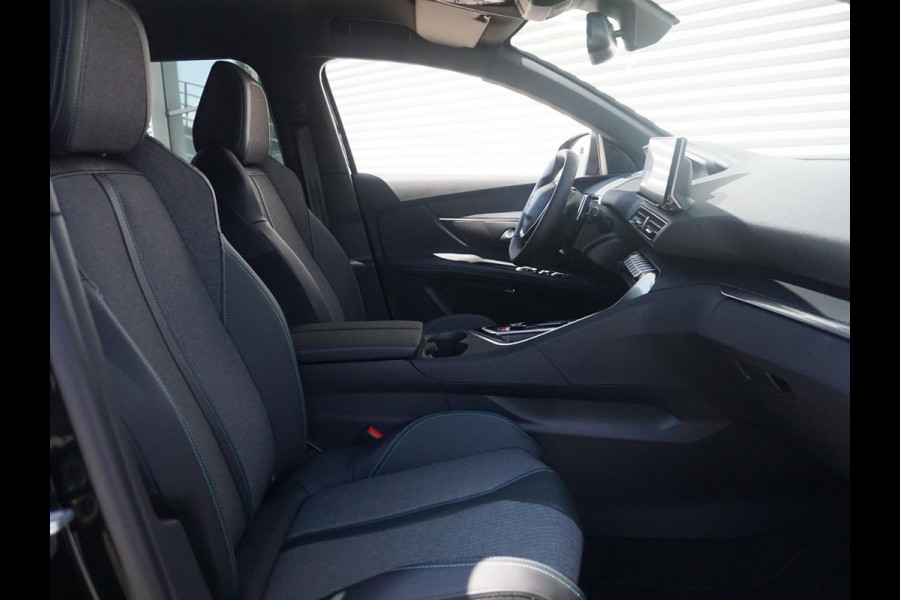 Peugeot 3008 1.6 HYbrid 180 Allure Pack Business