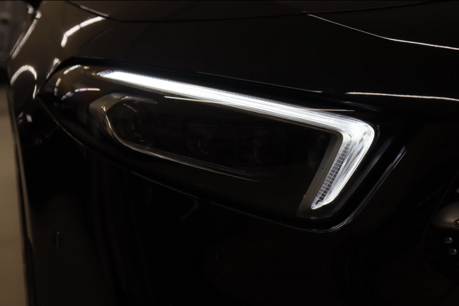 Mercedes-Benz A-Klasse 200 AMG /PANO/MEMORY/KEYLESS/CAMERA/VOL!