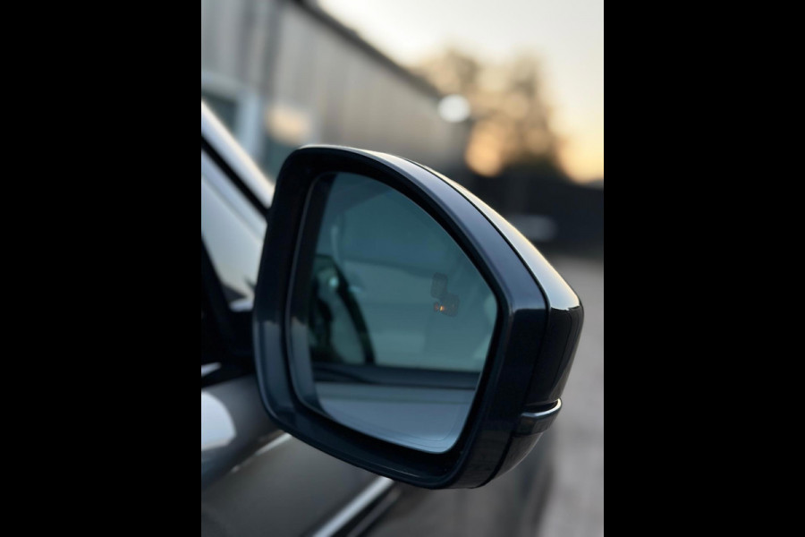 Land Rover Range Rover Velar P250 Turbo R-Dynamic CarPlay Panorama