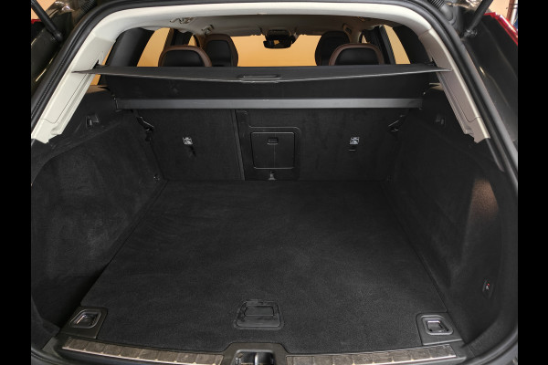 Volvo XC60 2.0 T5 Inscription adaptive cruise control trekhaak