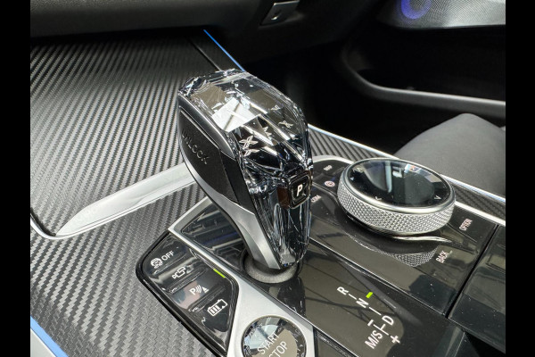 BMW X5 XDrive45e B&W-CRYSTAL-HUD-MEMORY-MASSAGE-STOELKOELING