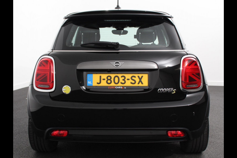 MINI Mini Electric Yours 33 kWh Leder Climate Control Cruise Control Navigatie Camera Harman Kardon Panoramadak Stoelverwarming