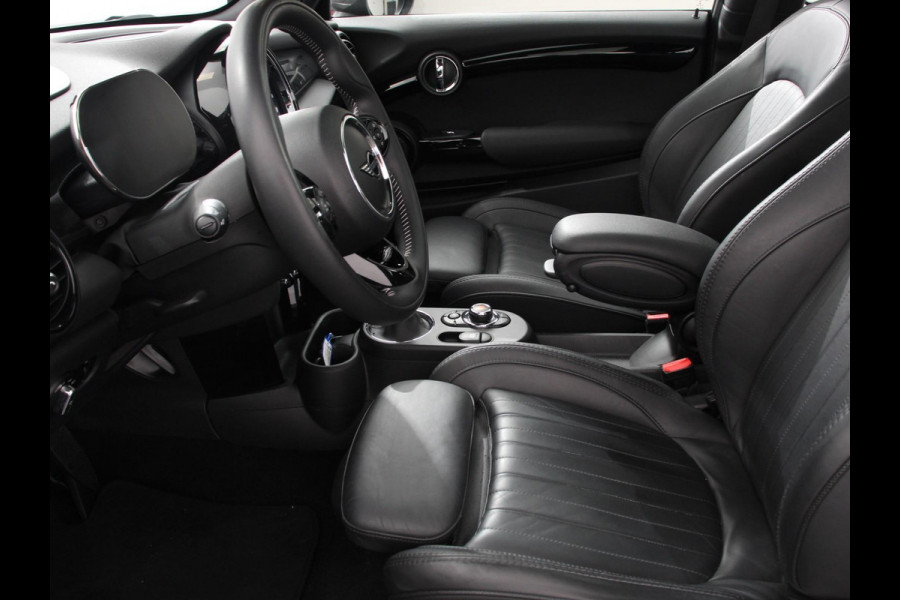 MINI Mini Electric Yours 33 kWh Leder Climate Control Cruise Control Navigatie Camera Harman Kardon Panoramadak Stoelverwarming