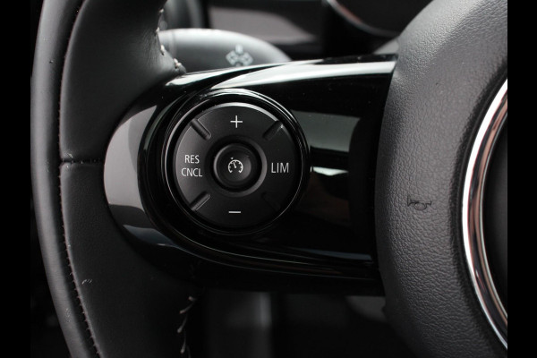 MINI Mini Electric Yours 33 kWh Leder Climate Control Cruise Control Navigatie Camera Harman Kardon Panoramadak Stoelverwarming