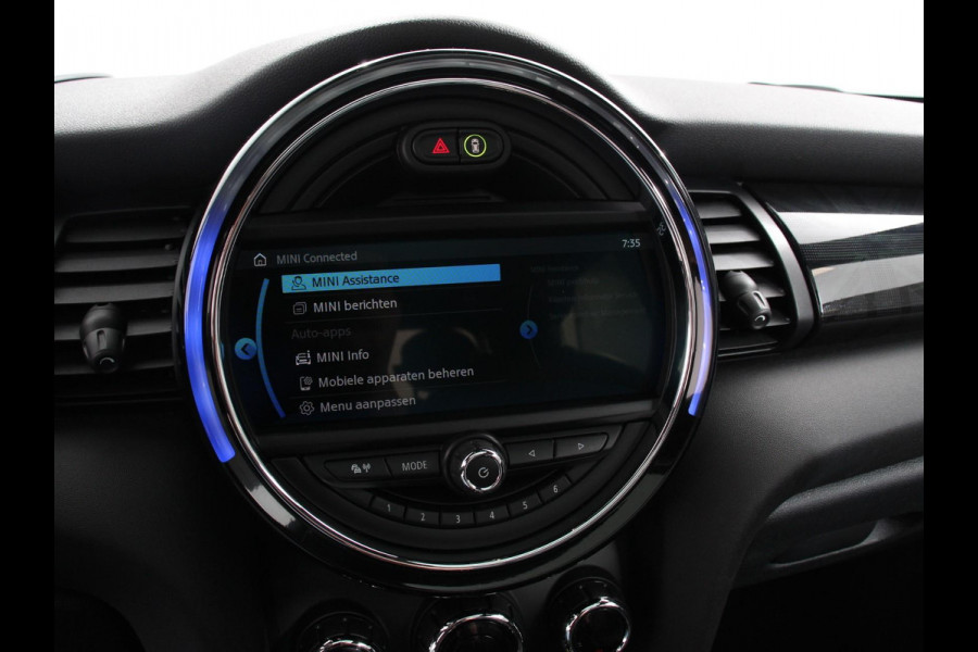 MINI Mini Electric Yours 33 kWh Leder Climate Control Cruise Control Navigatie Camera Harman Kardon Panoramadak Stoelverwarming