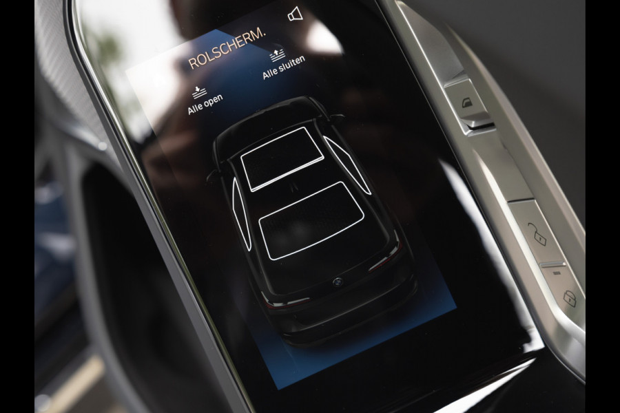 BMW i7 xDrive60 - Stoelverwarming voor + achter - Head-up Display - 106kWh